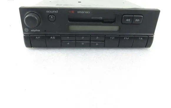 Volkswagen Polo IV 9N3 Radio/CD/DVD/GPS head unit 6X0035153