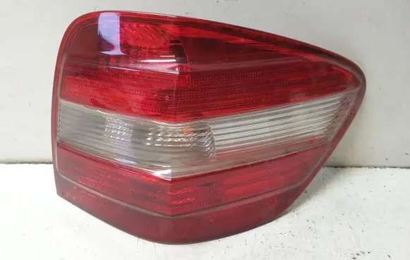 Mercedes-Benz ML W164 Rear/tail lights 