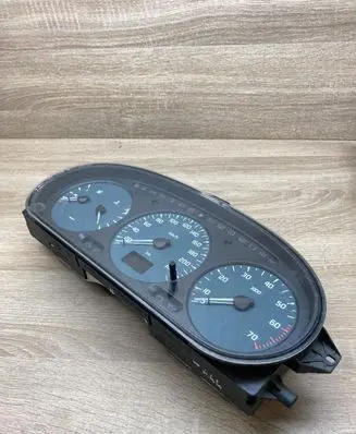 Renault Scenic I Speedometer (instrument cluster) 215781612