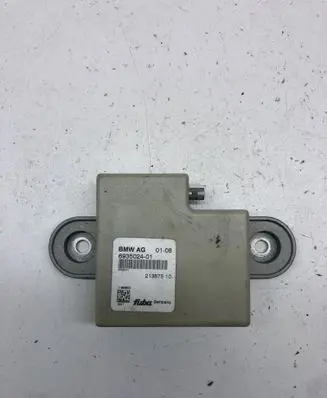 BMW 1 E81 E87 Aerial antenna amplifier 6935024