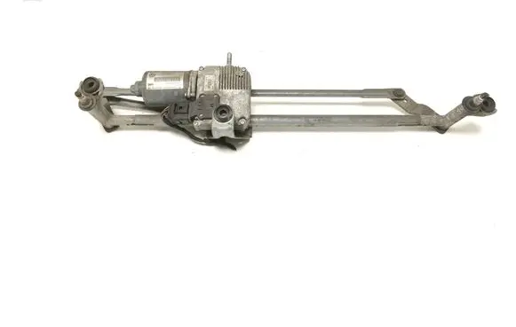 Volkswagen Tiguan Front wiper linkage and motor 5N2955023A