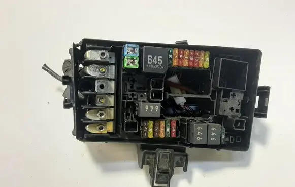 Skoda Octavia Mk3 (5E) Fuse module 5Q0907361B