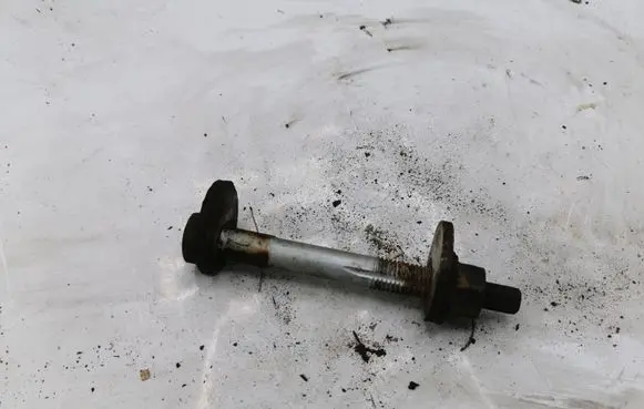Land Rover Range Rover Sport L320 Front suspension camber bolt NOCODE