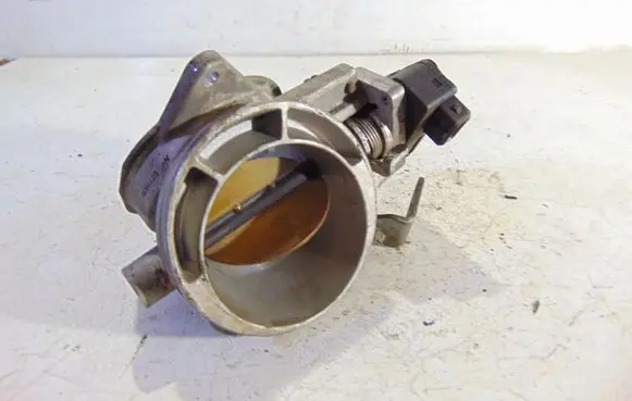 BMW 5 E39 Throttle valve 1703562