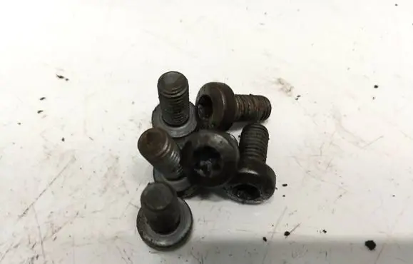 Citroen C4 I Picasso Nuts/bolts 