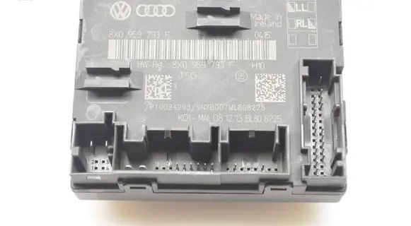 Audi A1 Door control unit/module 8X0959793F