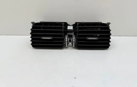 Volvo XC60 Dash center air vent grill 1006806 06777