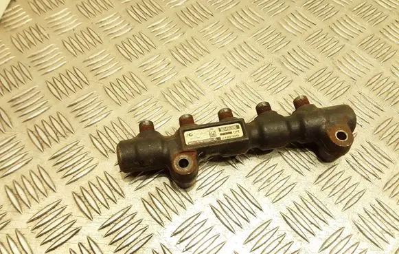 Ford Focus Fuel main line pipe 9654592680