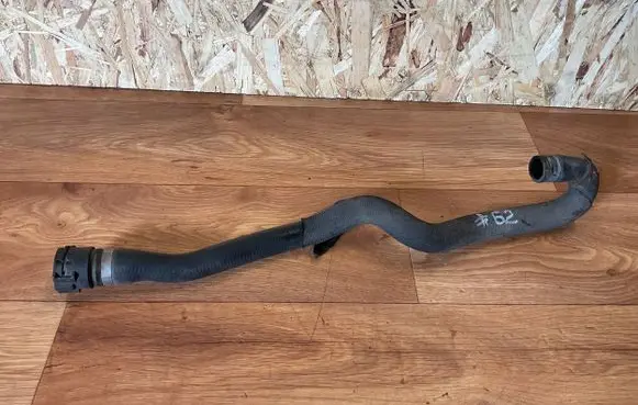 BMW 5 E60 E61 Engine coolant pipe/hose 64216923944