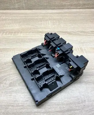 Volkswagen PASSAT B7 Comfort/convenience module 3AA937087Q 5WK50515