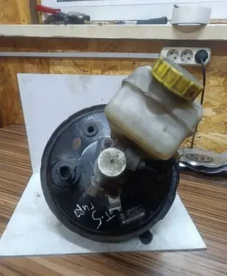 Volkswagen Multivan T5 Brake booster 7H0612101E 03786926024