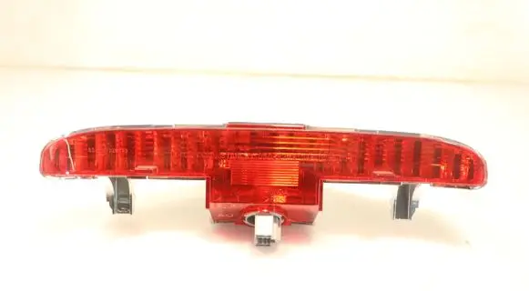 Honda Civic Third/center stoplight 050-9243