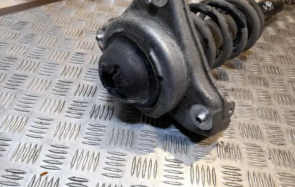 Audi A6 S6 C6 4F Front shock absorber with coil spring 4F0413031