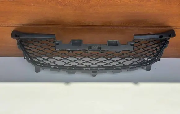 Renault Zoe Front bumper lower grill 622544898R