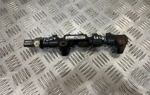 Ford Fiesta Fuel main line pipe 9654592680 9658227880
