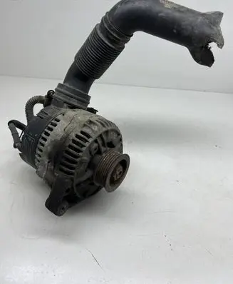 Audi A4 S4 B5 8D Generator/alternator 078903015G 0123510092