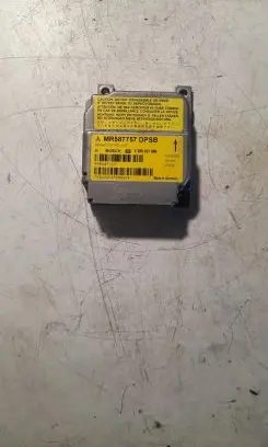 Mitsubishi Colt Airbag control unit/module MR587757 0285001686 PMR587757