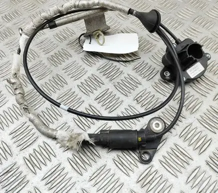 Audi Q7 4M Gear shift cable linkage 4M2713035B 4M0713045E