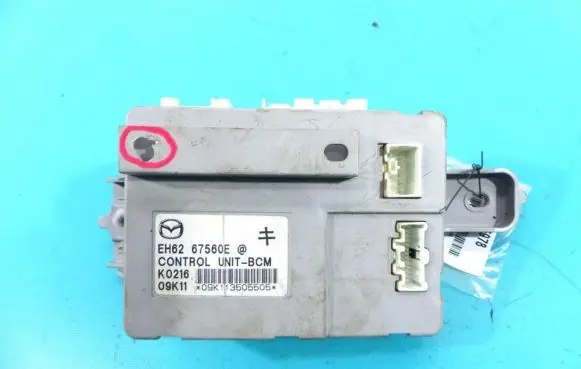 Mazda CX-7 Central body control module EH6267560E IMPRK1036978