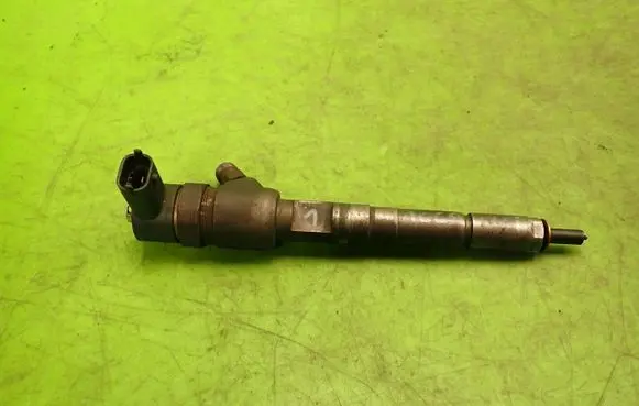 Opel Combo C Fuel injector 04451101832314