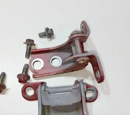 Honda CR-V Front door hinges set 