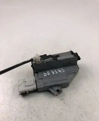 Citroen C5 Coupe door lock (next to the handle) A01541