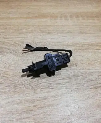 Mercedes-Benz C W204 Clutch pedal sensor A0065451014