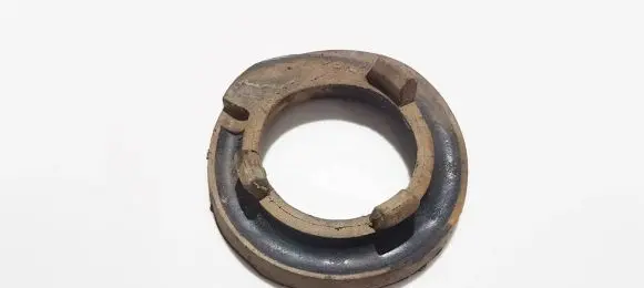 Toyota Auris 150 Front coil spring rubber mount 482570d010 48257-0d010