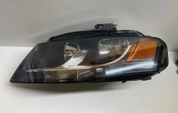 Audi A4 S4 B8 8K Headlight/headlamp 8K0941003B 0302530001