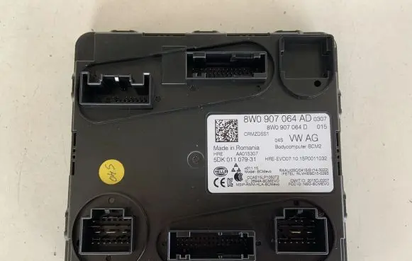 Audi Q7 4M Comfort/convenience module 8W0907064AD 8W0907064D