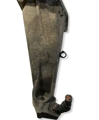 BMW 7 E38 Engine mounting bracket 1096500 22111096500 1096502
