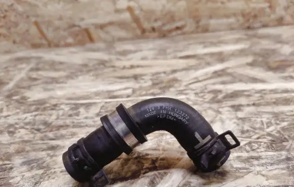 Porsche Panamera (970) Engine coolant pipe/hose