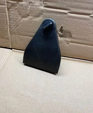 Volkswagen PASSAT B5 Hazard Warning Triangle Mounting Bracket 4B5860285D 3B5860285B