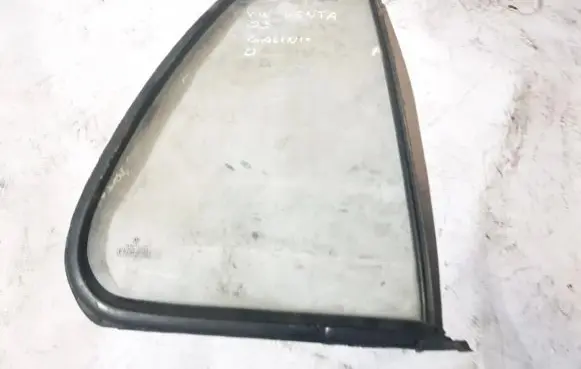 Volkswagen Vento Rear vent window glass 