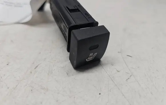KIA Sorento Seat heating switch 202002962