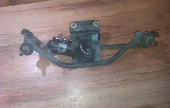 Renault Espace III Front wiper linkage and motor