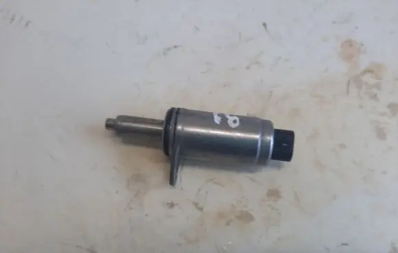 Audi A4 S4 B9 Camshaft vanos timing valve 06E103697L