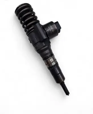Audi A3 S3 8P Fuel injector 03G130073B
