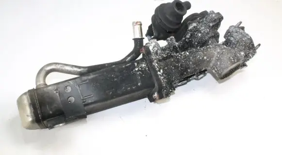 Ford S-MAX EGR valve cooler V29007078 MM111T7