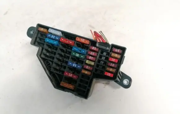 Audi A3 S3 8P Fuse box set