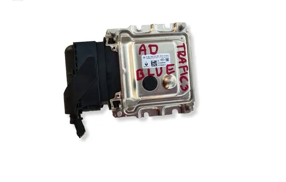 Renault Trafic III (X82) Adblue control unit 237G00049R 237G00001R