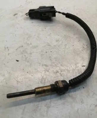 Coolant temperature sensor