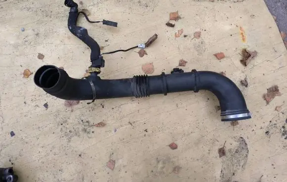 Citroen Jumper Intercooler hose/pipe 1369007080