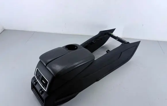 Audi Q7 4L Center console 4L2863244C