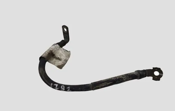 Volkswagen Jetta V Positive cable (battery)