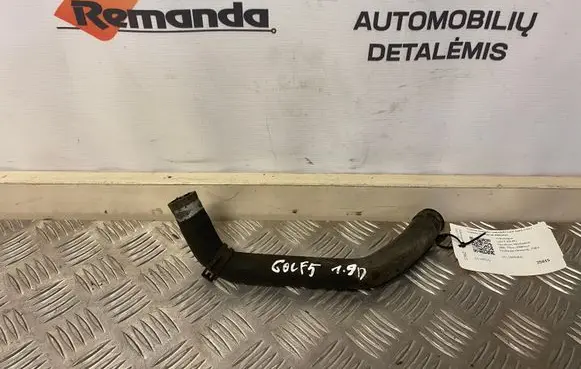Volkswagen Golf V Engine coolant pipe/hose