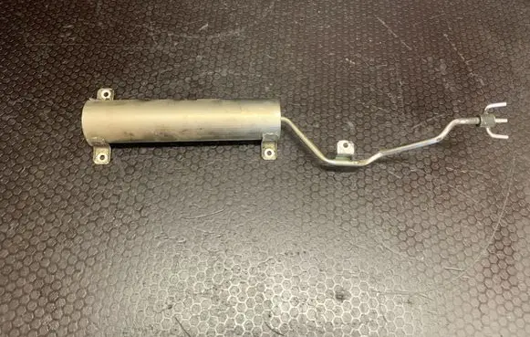 BMW 7 F01 F02 F03 F04 Vacuum air tank 11657605374