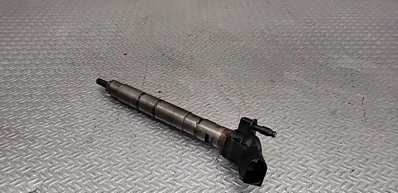 Audi A6 S6 C6 4F Fuel injector 0986435358