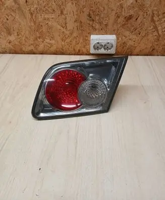 Mazda 6 Tailgate rear/tail lights 2TZ950140