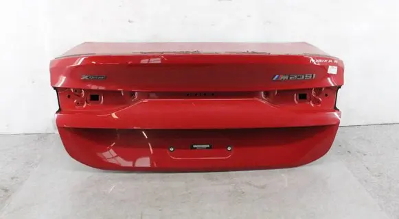 Tailgate/trunk/boot lid